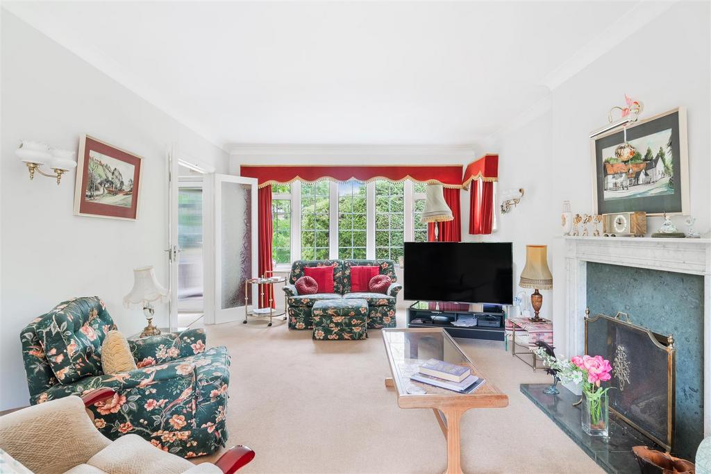 Living room, fireplace