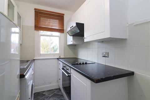 1 bedroom flat for sale, Frenches Road, Redhill, Surrey, RH1 2HZ