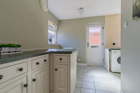 3 bedroom semi-detached bungalow for sale, Watergate Lane, Leicester, LE3