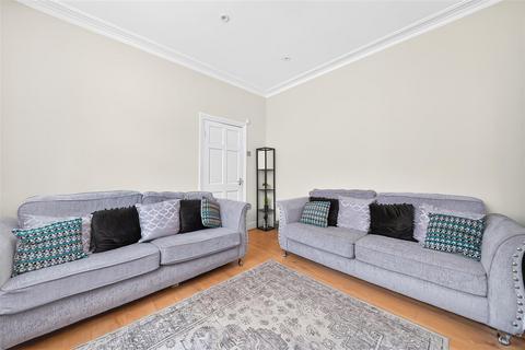 4 bedroom terraced house for sale, Guildford Road, Ilford