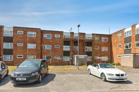 2 bedroom flat for sale, Chargrove, Yate, Bristol