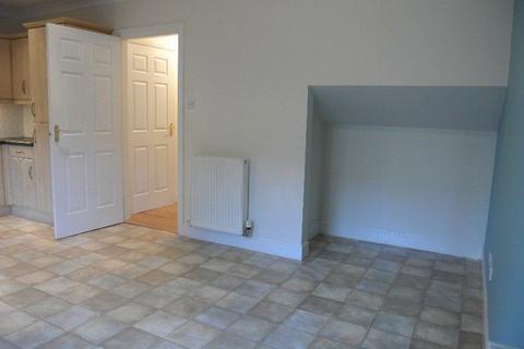 4 bedroom detached house to rent, Silverknowes Eastway, Edinburgh, EH4
