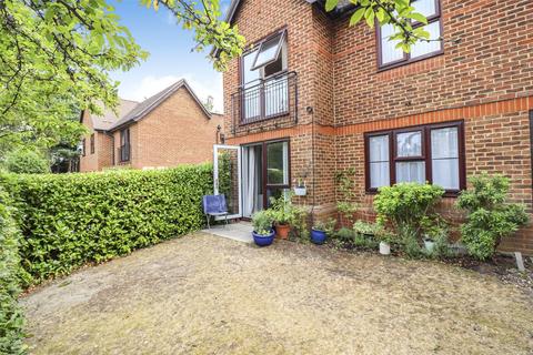 1 bedroom apartment for sale, Pinewood Court, Hampshire GU51