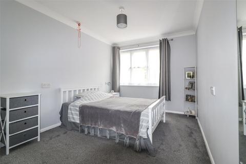 1 bedroom apartment for sale, Pinewood Court, Hampshire GU51