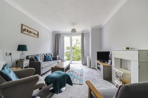 undefined, Pinewood Court, Hampshire GU51