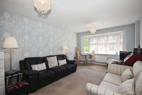3 bedroom detached house for sale, Hebe Way, Whitnash, Leamington Spa