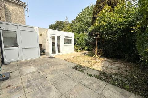 undefined, Churchward Avenue, Swindon SN2