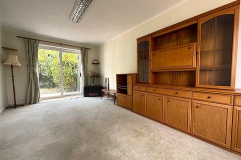 undefined, Churchward Avenue, Swindon SN2