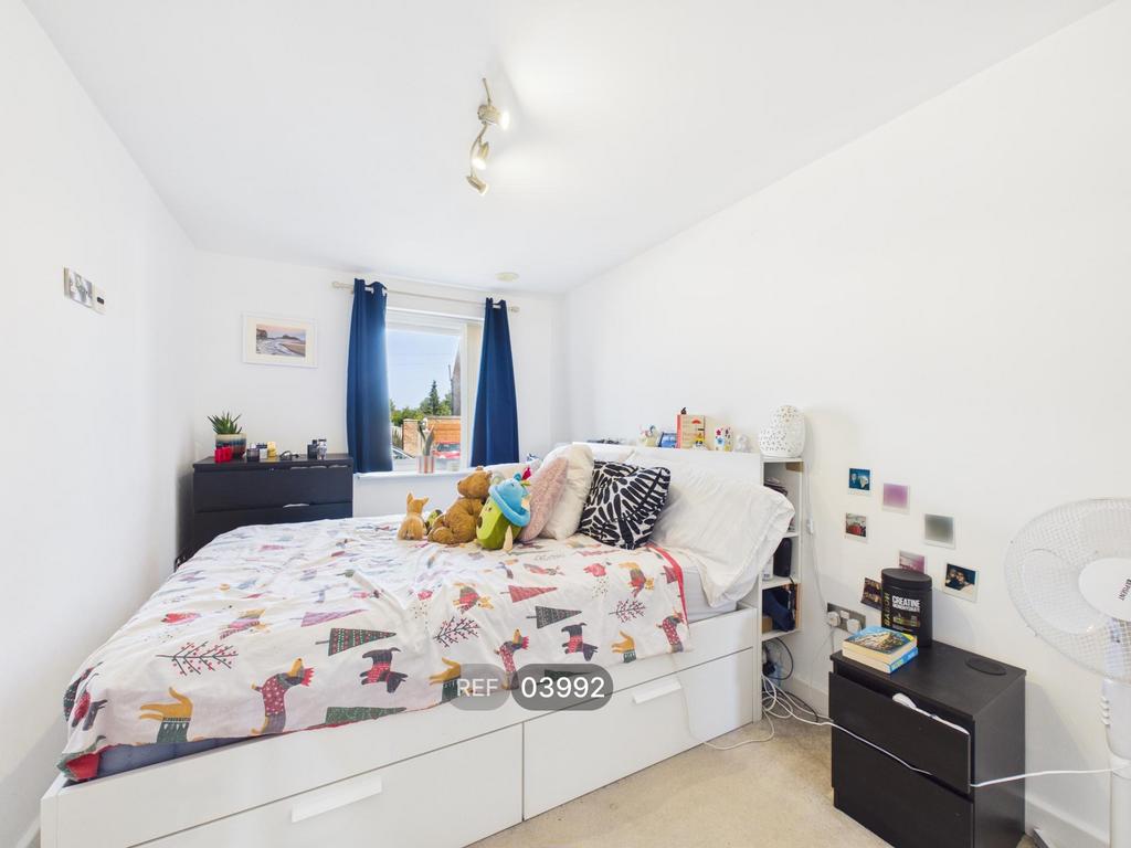 Apartment in Nottingham, Mapperley - View 5