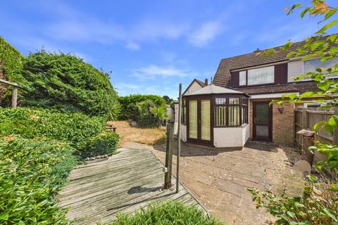 2 bedroom semi-detached house for sale, Dawnbrook Close, Ipswich