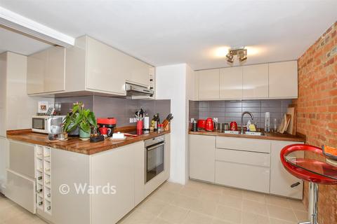 2 bedroom duplex for sale, Weir Mill, West Malling ME19