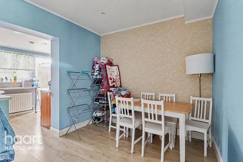 Heaton Close, Heaton Grange