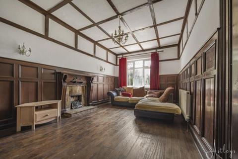 5 bedroom detached house to rent, Gower Rd, Swansea