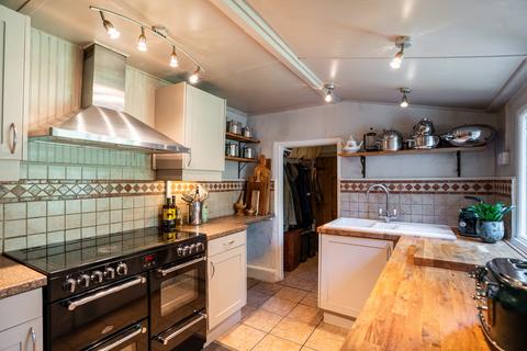 3 bedroom cottage for sale, Boat Lane, Welford On Avon, Stratford-upon-Avon CV37 8EN