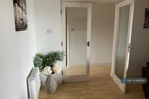 2 bedroom flat to rent, Luralda Wharf, London, E14