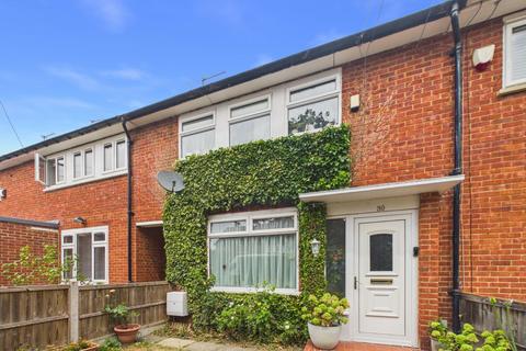 Stanley Green East, Langley, Berkshire, SL3