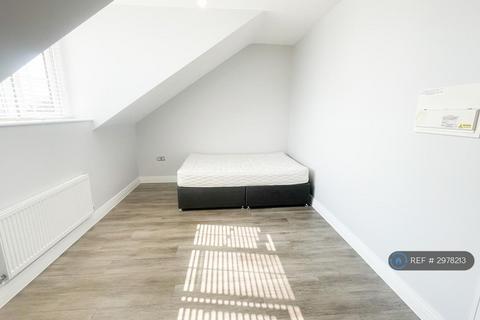 1 bedroom flat to rent, Sycamore Court, Luton, LU2