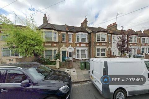 2 bedroom flat to rent, Gatling Road, London, SE2