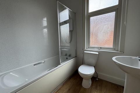 1 bedroom flat to rent, Uppingham Road, Leicester