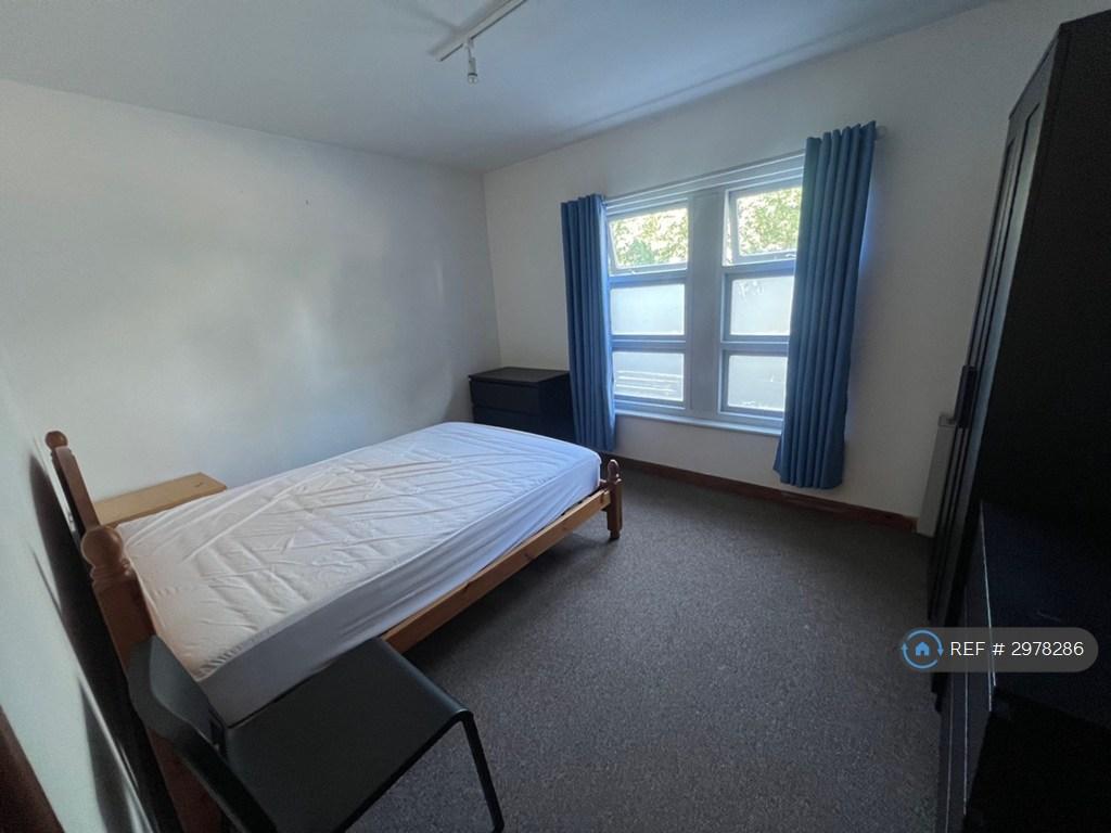 Apartment in Bristol, Stokes Croft, St Paul's - View 4