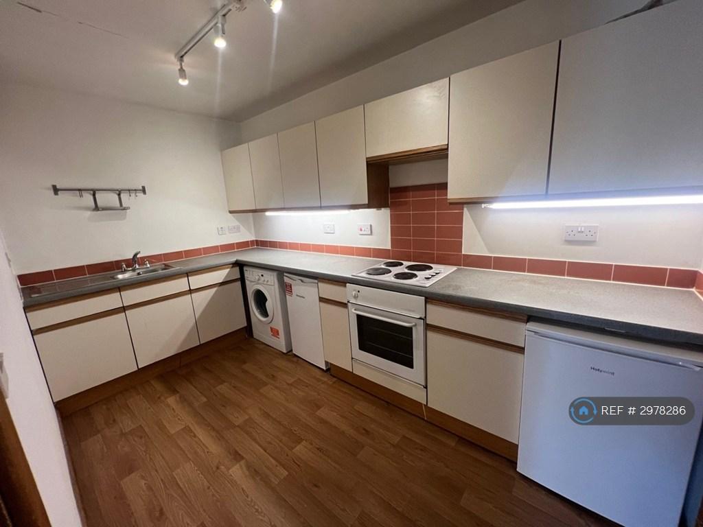 Apartment in Bristol, Stokes Croft, St Paul's - View 5