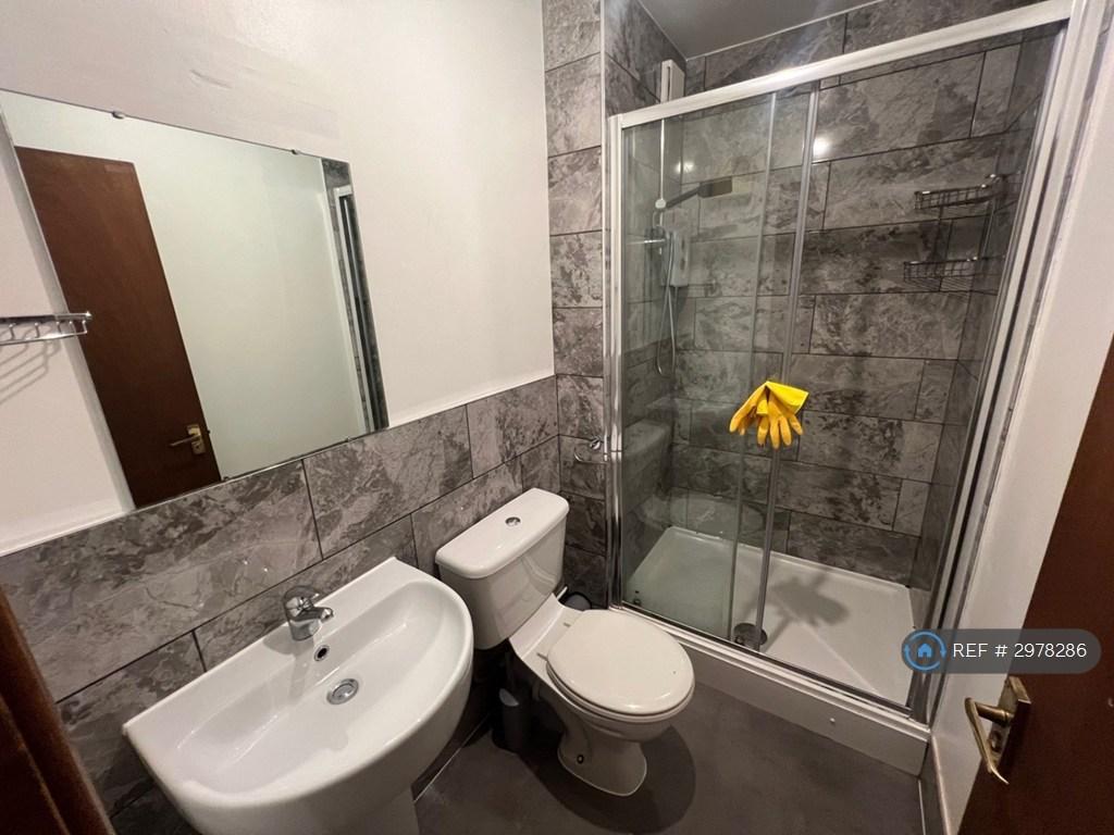 Apartment in Bristol, Stokes Croft, St Paul's - View 6