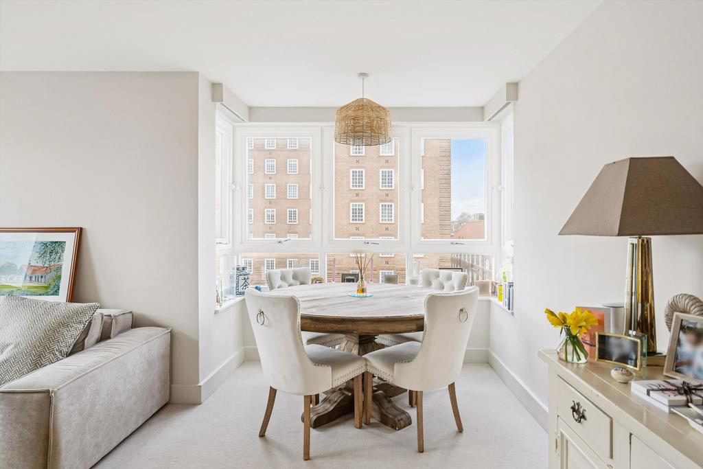Apartment in London - View 4