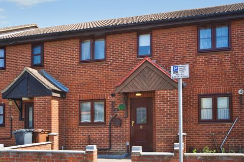 3 bedroom terraced house for sale, Halbutt Street, Dagenham, Essex, RM9