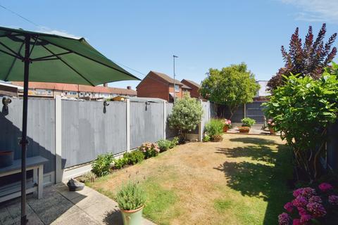 3 bedroom terraced house for sale, Halbutt Street, Dagenham, Essex, RM9