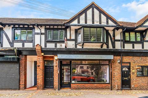 Westmead Corner, Carshalton Village, SM5
