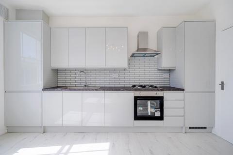 3 bedroom apartment for sale, Coldharbour Lane, London