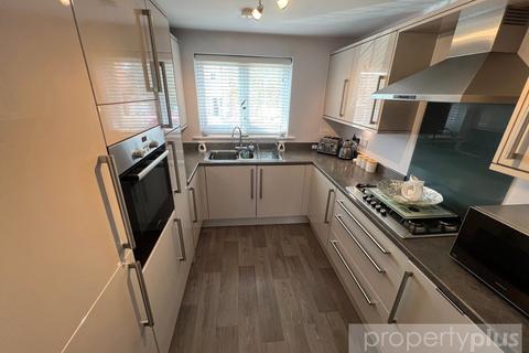 2 bedroom semi-detached house for sale, Highfields, Tonyrefail, Porth, CF39