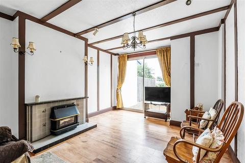 3 bedroom semi-detached house for sale, Belmont Rise, Cheam, SM2