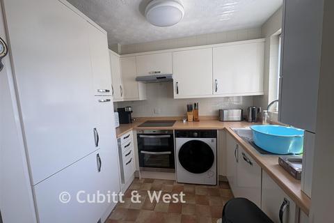 2 bedroom flat for sale, Warblington Street, Portsmouth, Hampshire