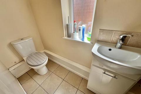 3 bedroom semi-detached house for sale, Estoril Road South, Darlington