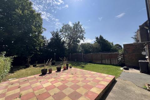 3 bedroom semi-detached house for sale, Estoril Road South, Darlington