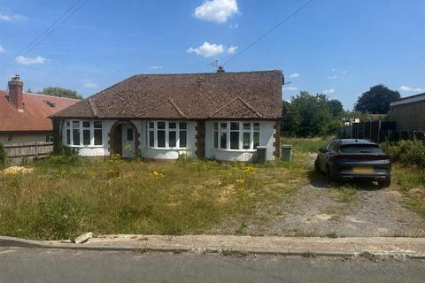 3 bedroom property with land for sale, Charlton Lane, West Farleigh, Maidstone