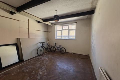 3 bedroom property with land for sale, Charlton Lane, West Farleigh, Maidstone