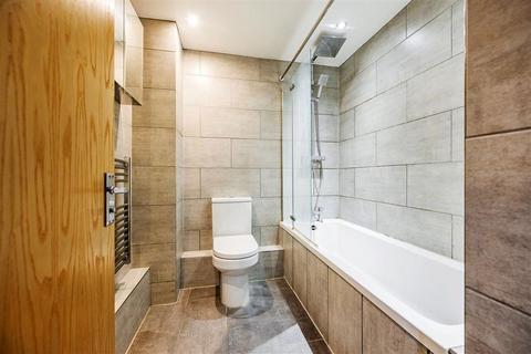 1 bedroom flat for sale, Gunter Grove, London SW10