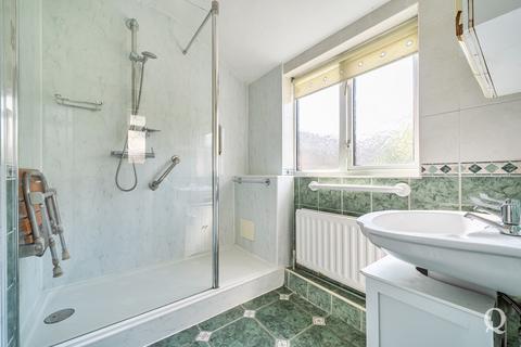 3 bedroom semi-detached house for sale, Park Road, Sittingbourne, Kent, ME10