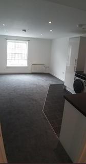 2 bedroom flat to rent, High Street, Gravesend ME14