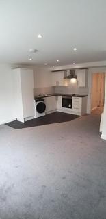 2 bedroom flat to rent, High Street, Gravesend ME14