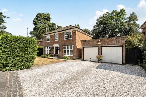 4 bedroom detached house for sale, Russet Gardens, Camberley, Surrey