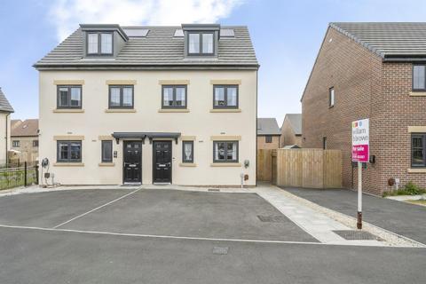 3 bedroom semi-detached house for sale, Bluebell Way, Thurnscoe, Rotherham
