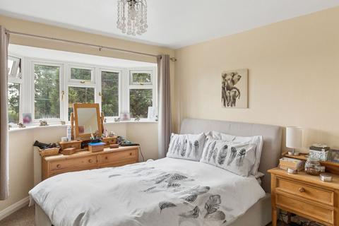 5 bedroom semi-detached house for sale,  Orchard View, IVER SL0