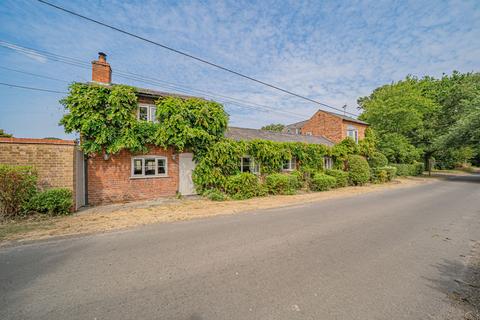 4 bedroom cottage for sale, Chapel Lane, Lapworth, B94