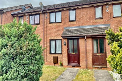 2 bed terraced house for rent in Kenilworth Drive, Weavers Green, Nuneaton