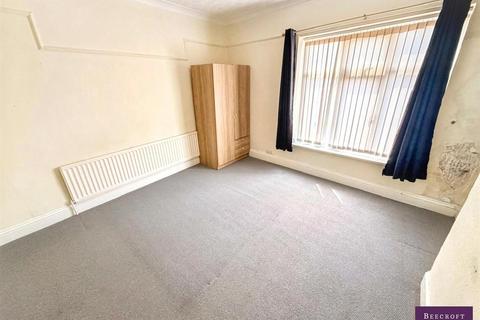 2 bedroom terraced house for sale, Station Road, Thurnscoe, Rotherham