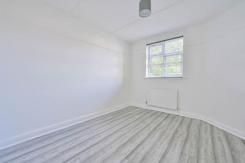 undefined, Norbiton Avenue, Kingston, Kingston upon Thames, KT1