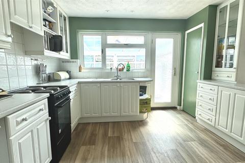 5 bedroom detached bungalow for sale, The Fairway, Braunton EX33
